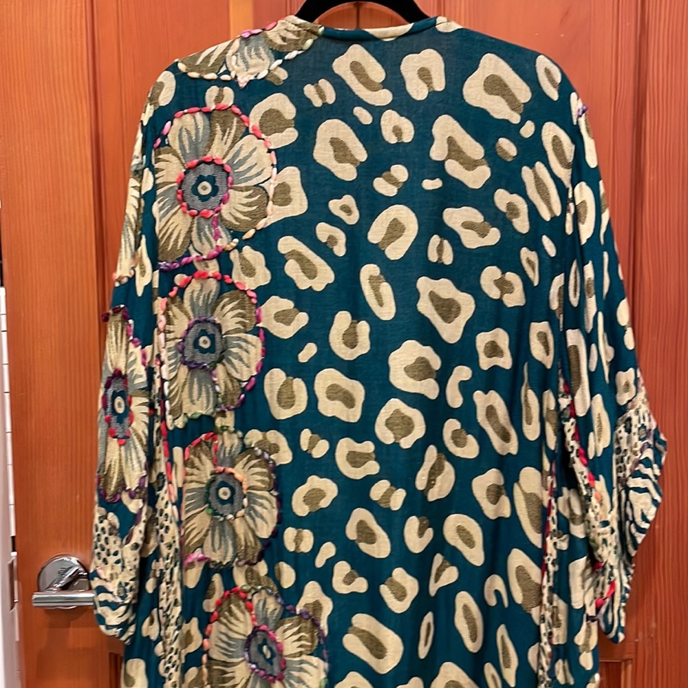 Long Flower Pattern Kimono Pullover Wrap - image 4